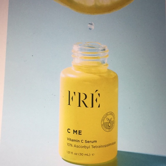 New Fre C Me Vitamin C Brightening Serum - Picture 2 of 6